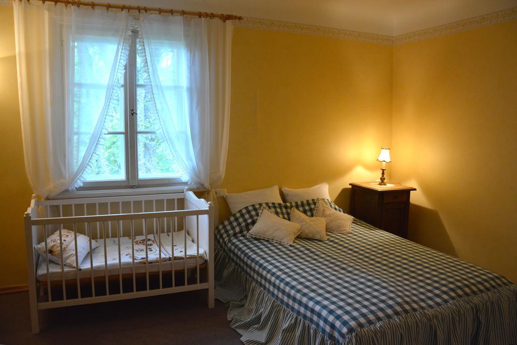 Ungurmuiza Hotel Auciems Стая снимка