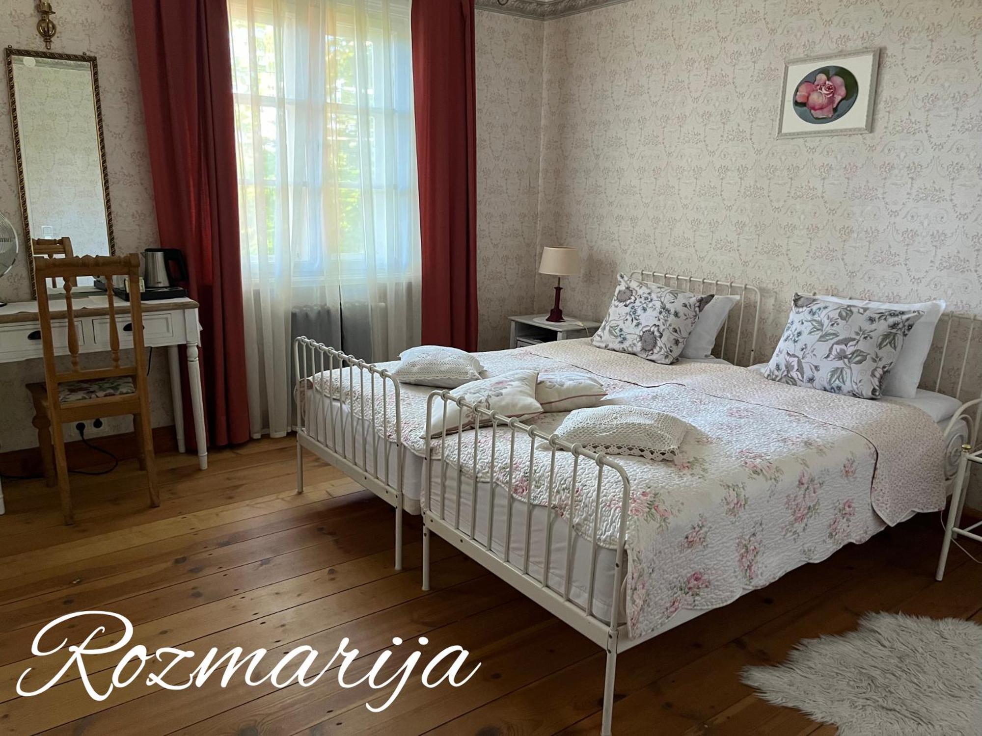 Ungurmuiza Hotel Auciems Екстериор снимка