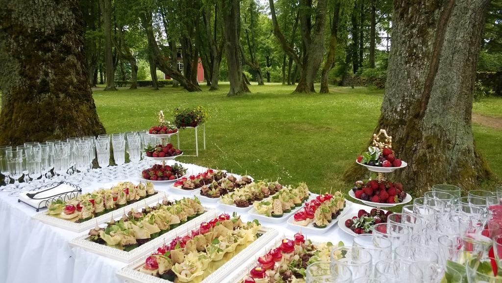 Ungurmuiza Hotel Auciems Екстериор снимка